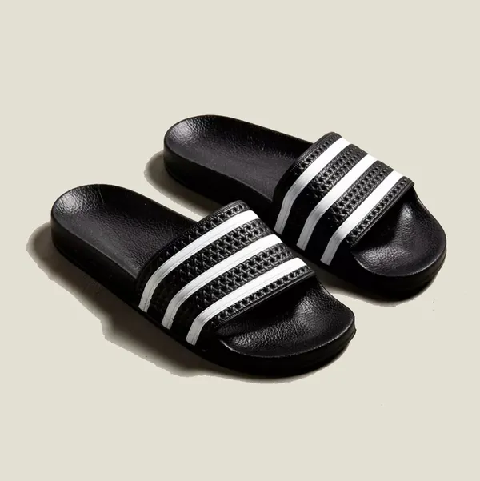 Things to Consider When Buying Men’s Slides